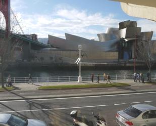 Vista exterior de Estudi en venda en Bilbao 