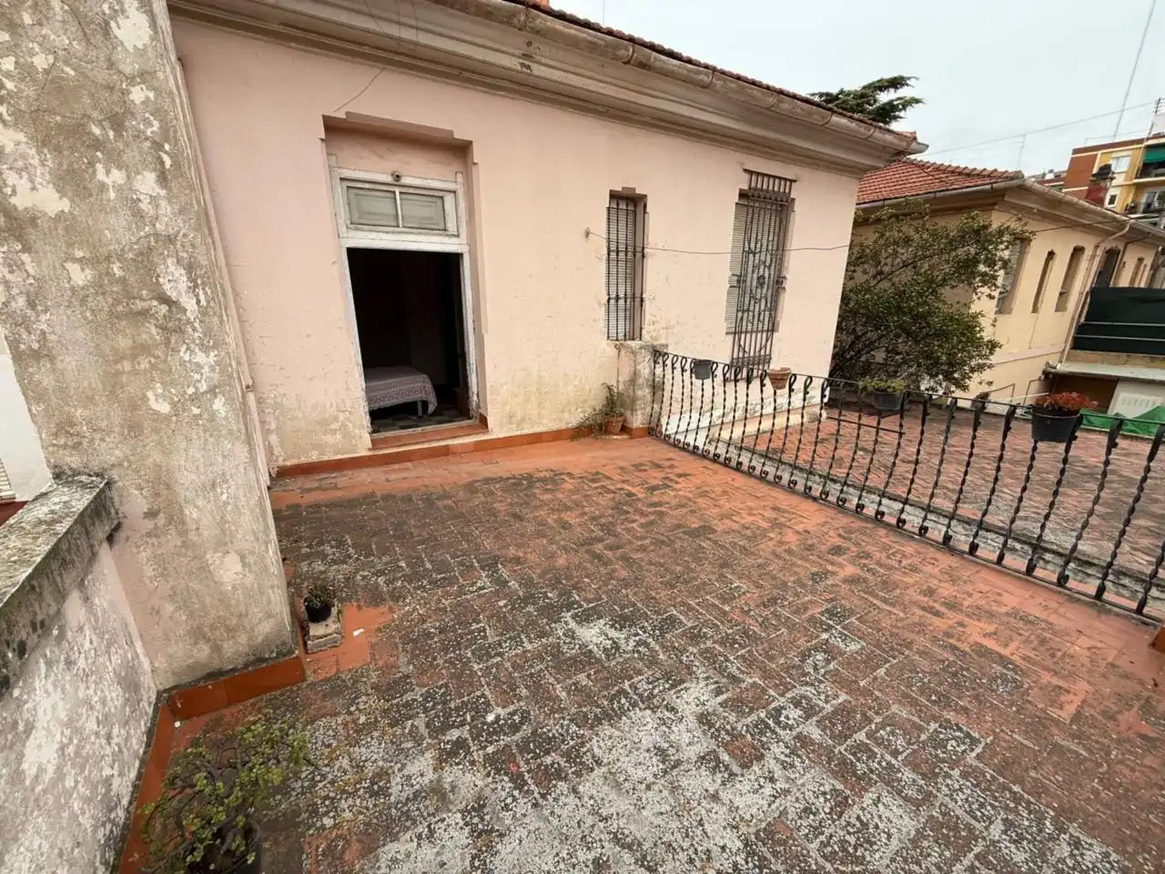 Vista exterior de Casa adosada en venta en Valencia con Jardín privado y Terraza