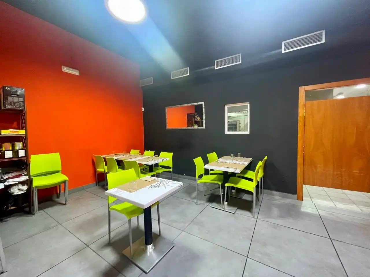 Business premises for transfer in Centre, imagen 11