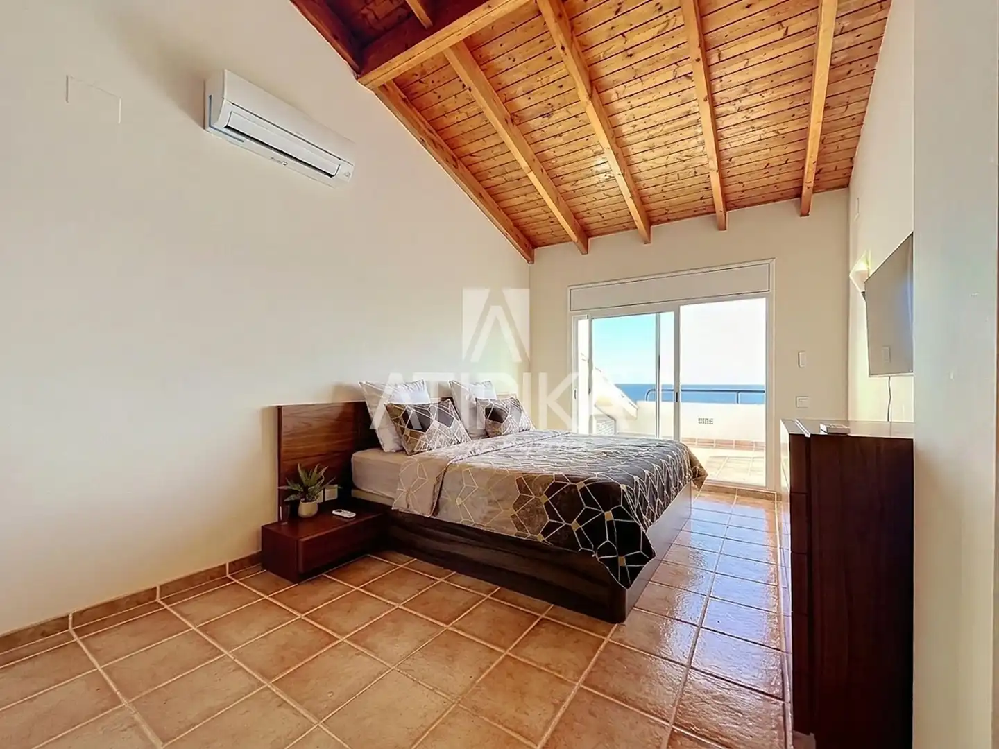 House with pool to rent in Les Botigues de Sitges, imagen 14