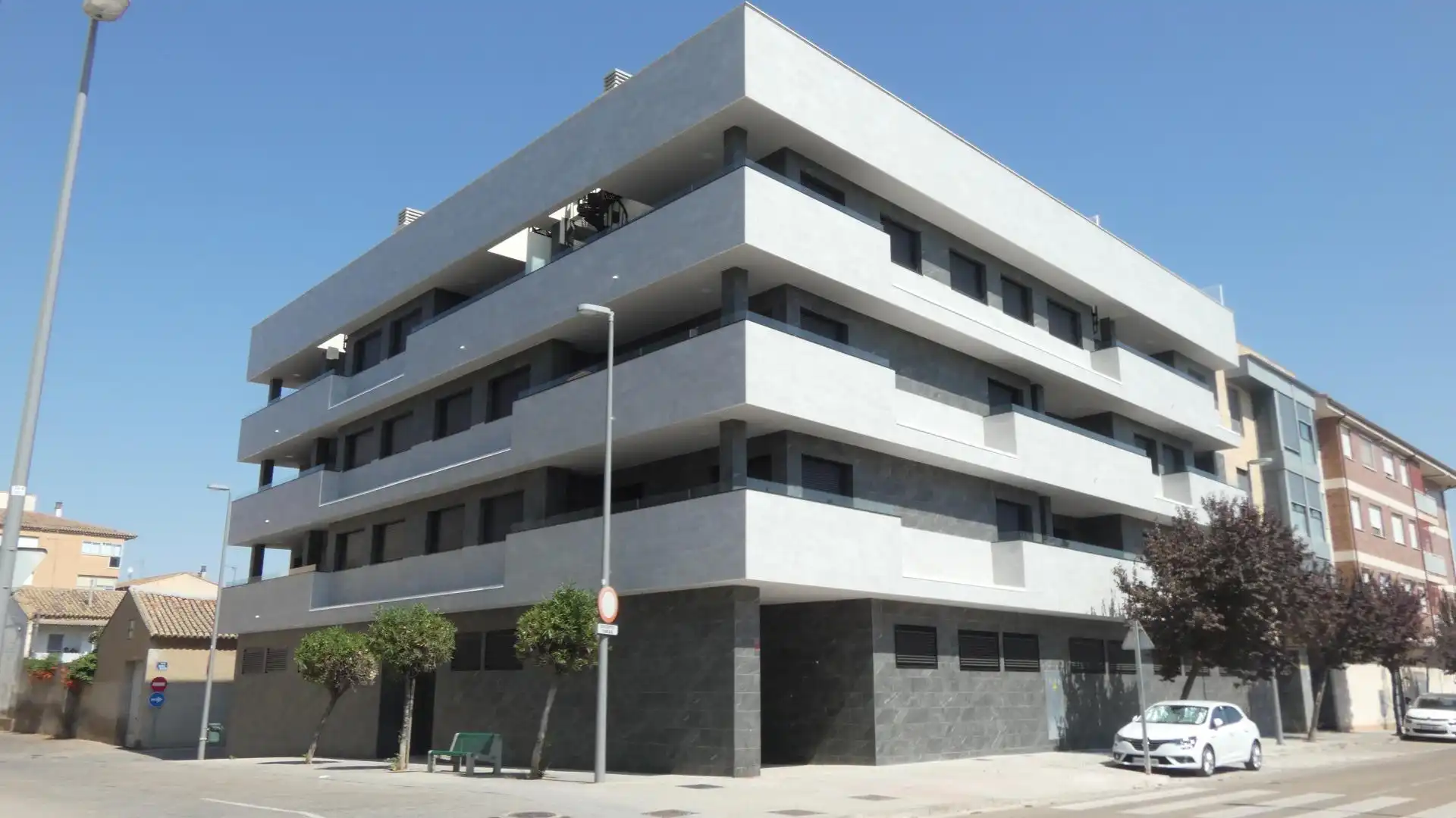 Vista exterior de Piso de alquiler en Utebo con Calefacción y Terraza