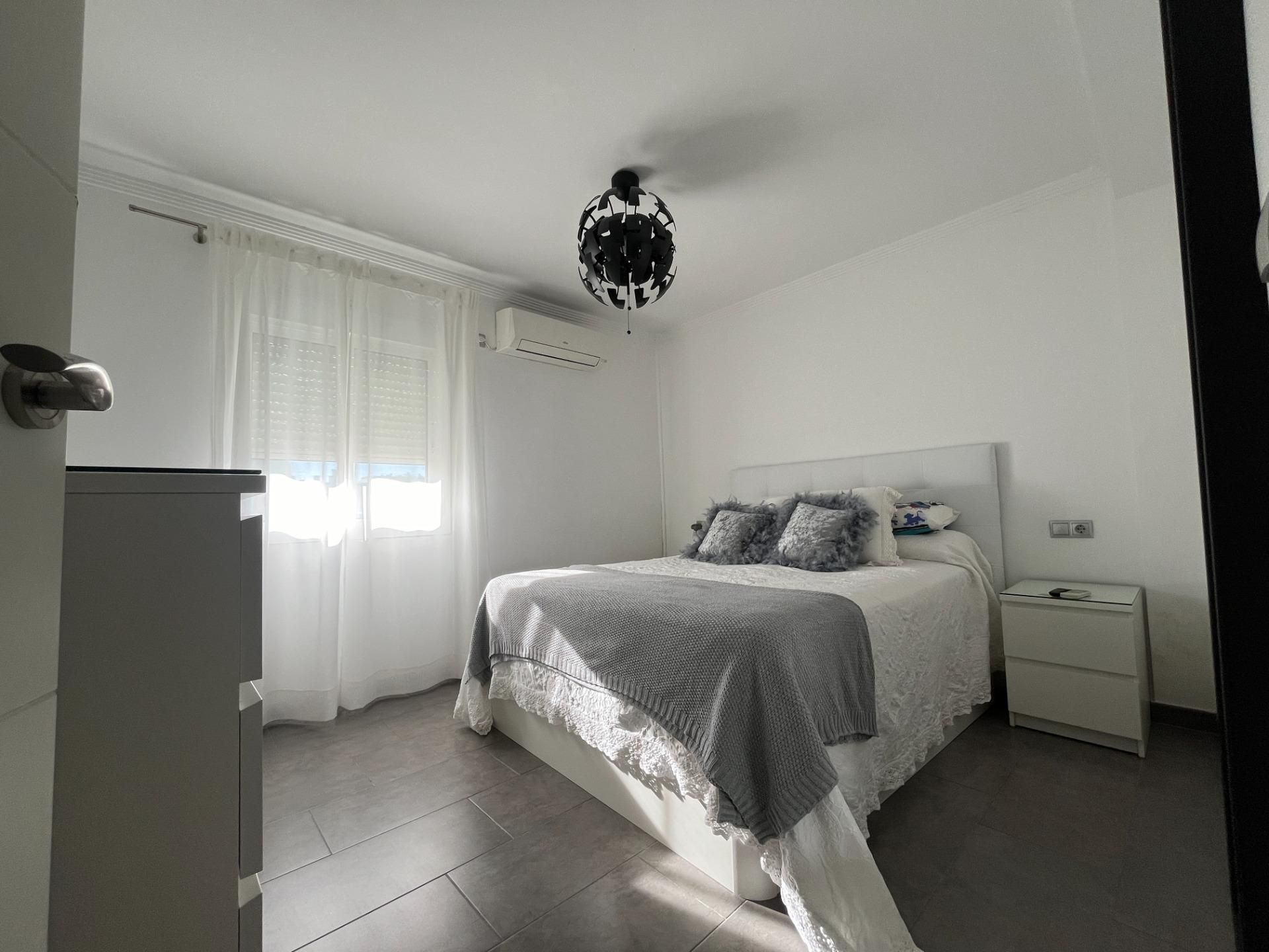 Bedroom of Flat for sale in Jerez de la Frontera  with Air Conditioner, Heating and Private garden