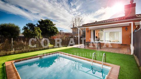 Foto 3 de Casa adosada en venda a Porqueres, Girona