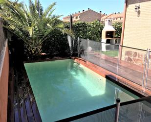 Swimming pool of Single-family semi-detached to rent in Griñón  with Air Conditioner, Heating and Private garden
