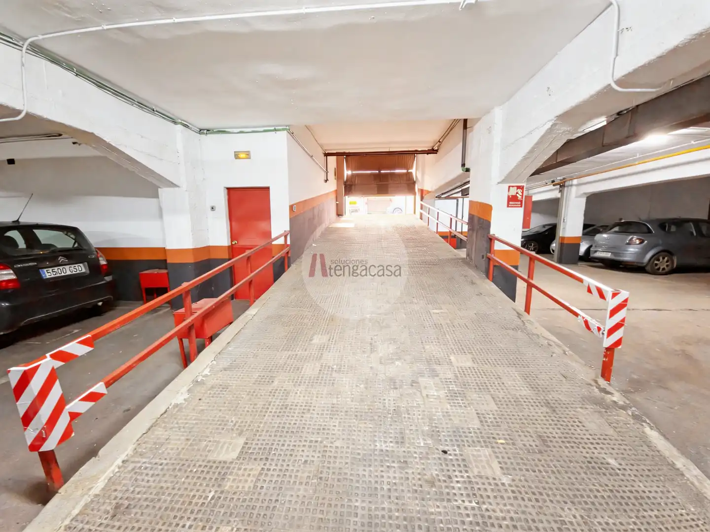 Parking de Piso en venta en Madrid con Aire acondicionado, Calefacción y Parquet