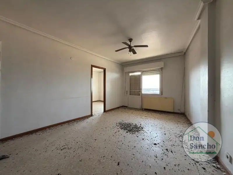 Wohnzimmer von Wohnung zum Verkauf in Íscar mit Terrasse