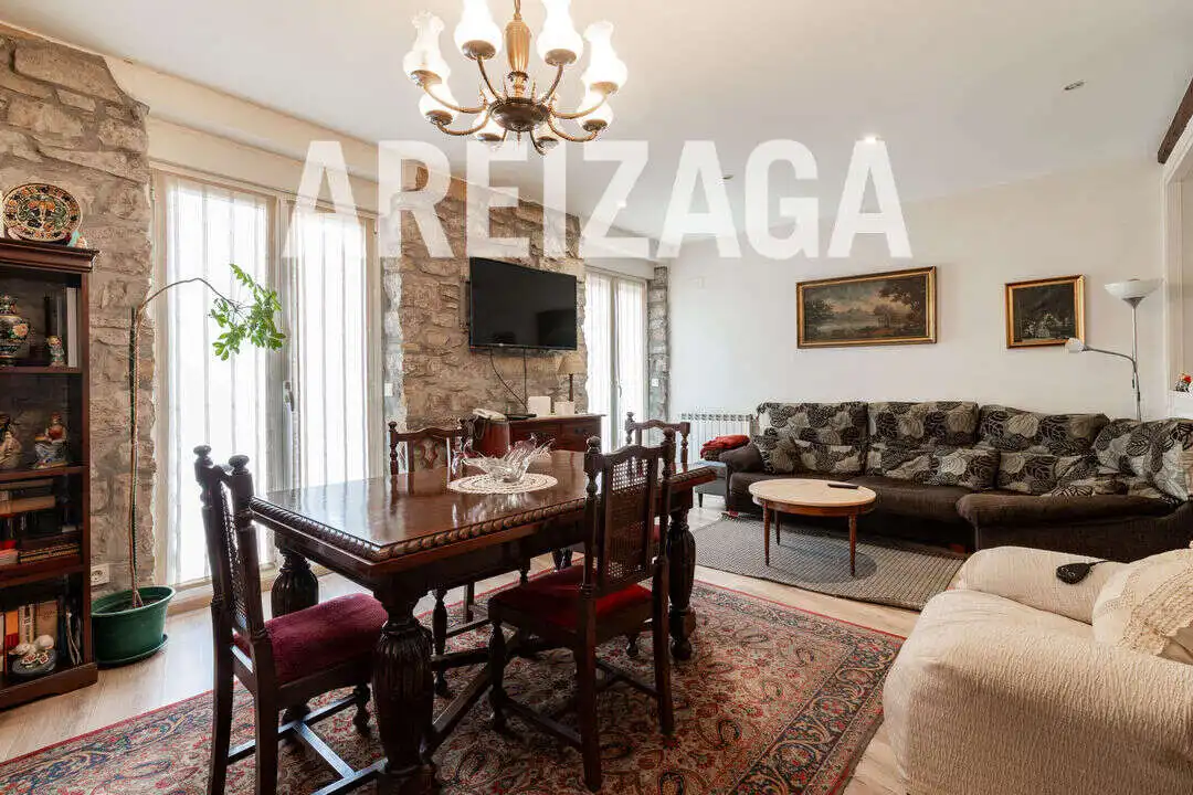 Wohnzimmer von Wohnung zum Verkauf in Donostia - San Sebastián  mit Heizung und Balkon