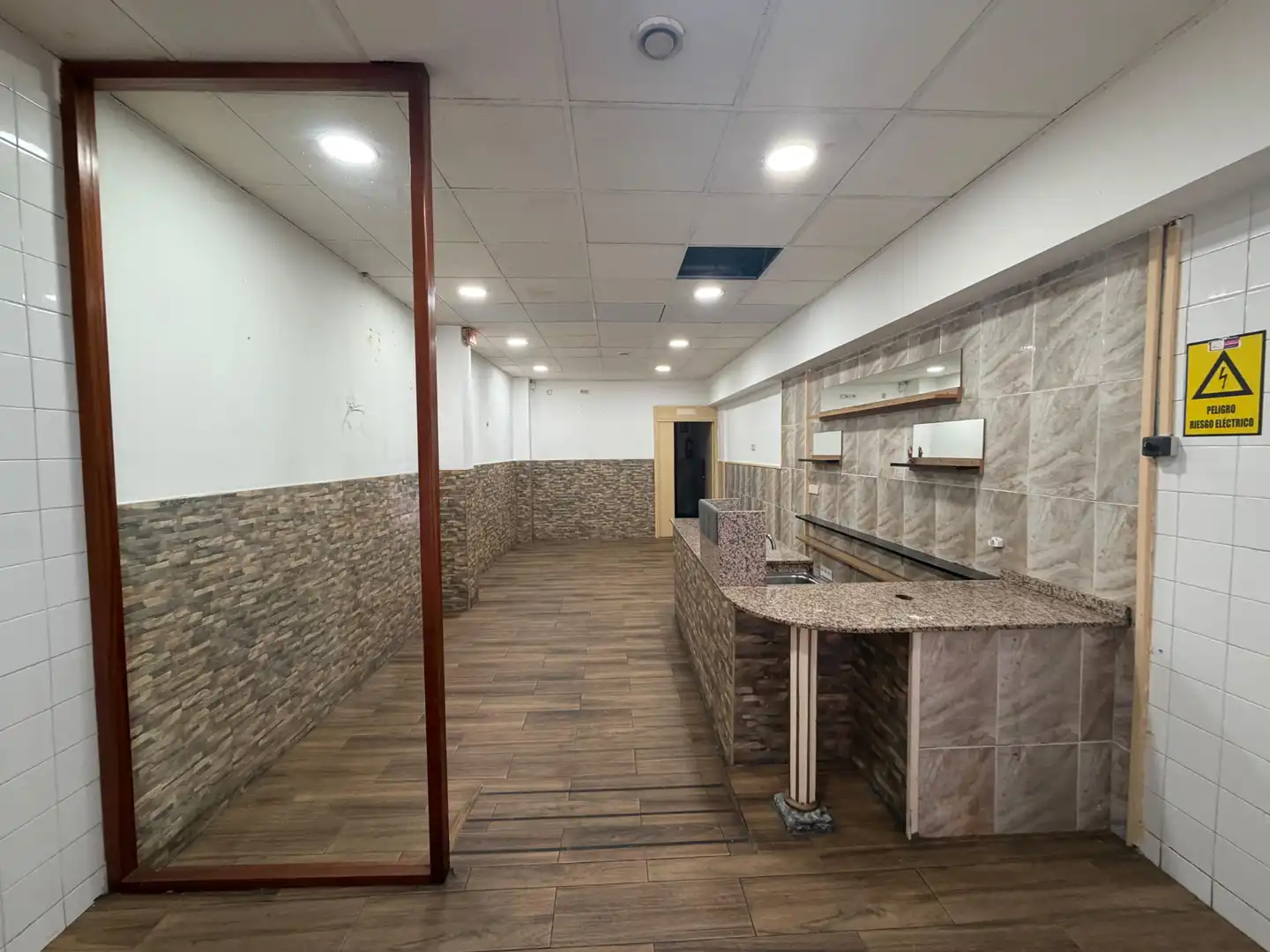 Local comercial en venta en Carrer de Rourell 3, imagen 7