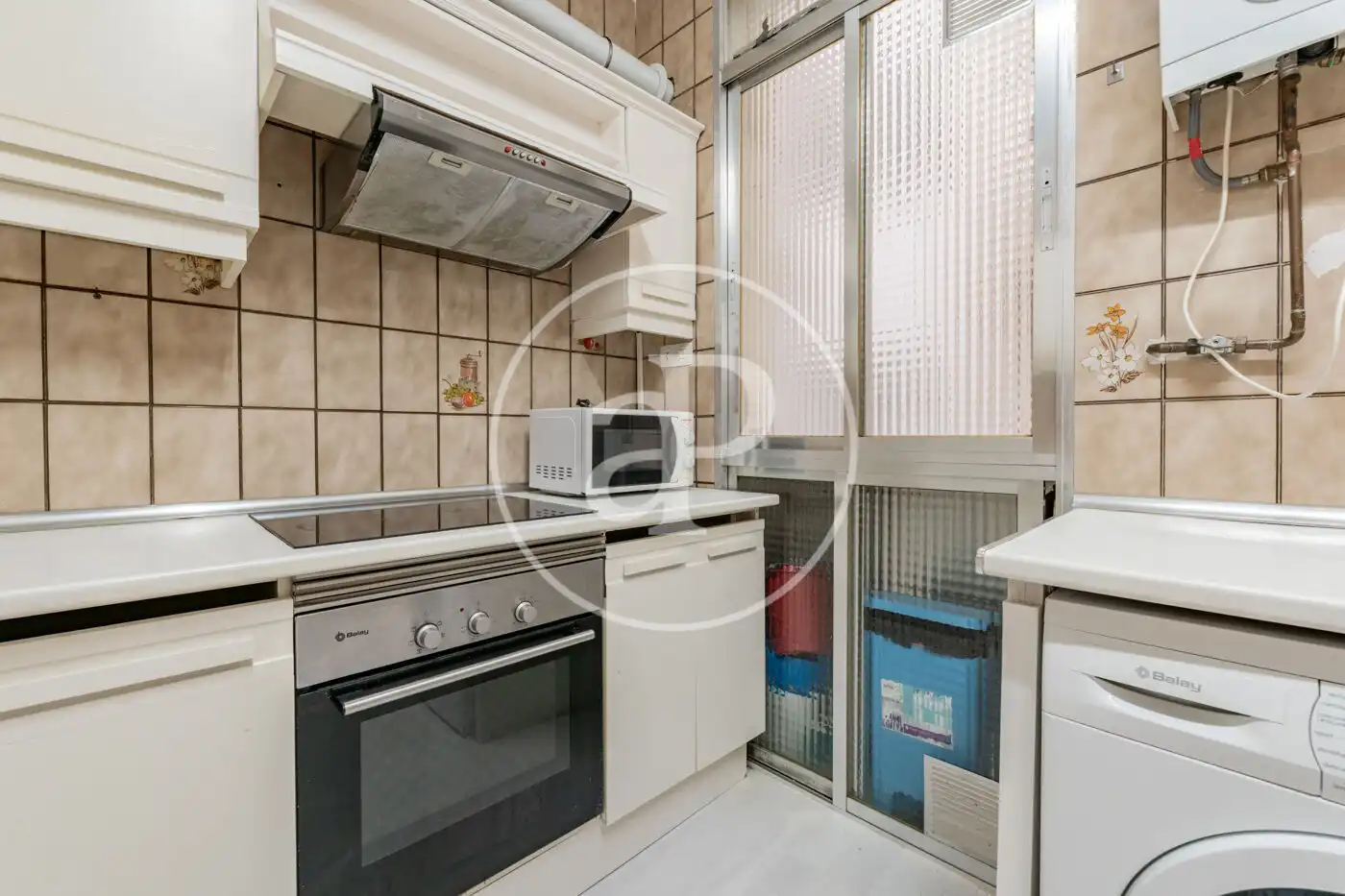 Cocina de Piso en venta en Madrid con Calefacción y Amueblado
