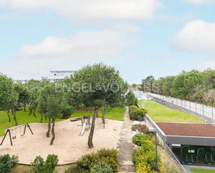 Vista exterior de Apartament en venda en Majadahonda amb Aire condicionat, Calefacció i Terrassa