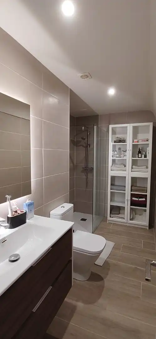 Badezimmer von Maisonette zum Verkauf in L'Armentera mit Klimaanlage und Terrasse