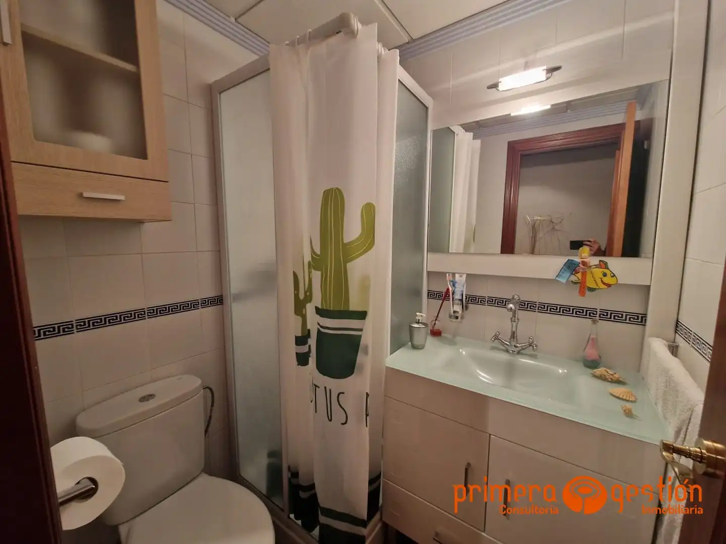 Baño de Casa o chalet en venta en Lora del Río con Aire acondicionado, Calefacción y Terraza
