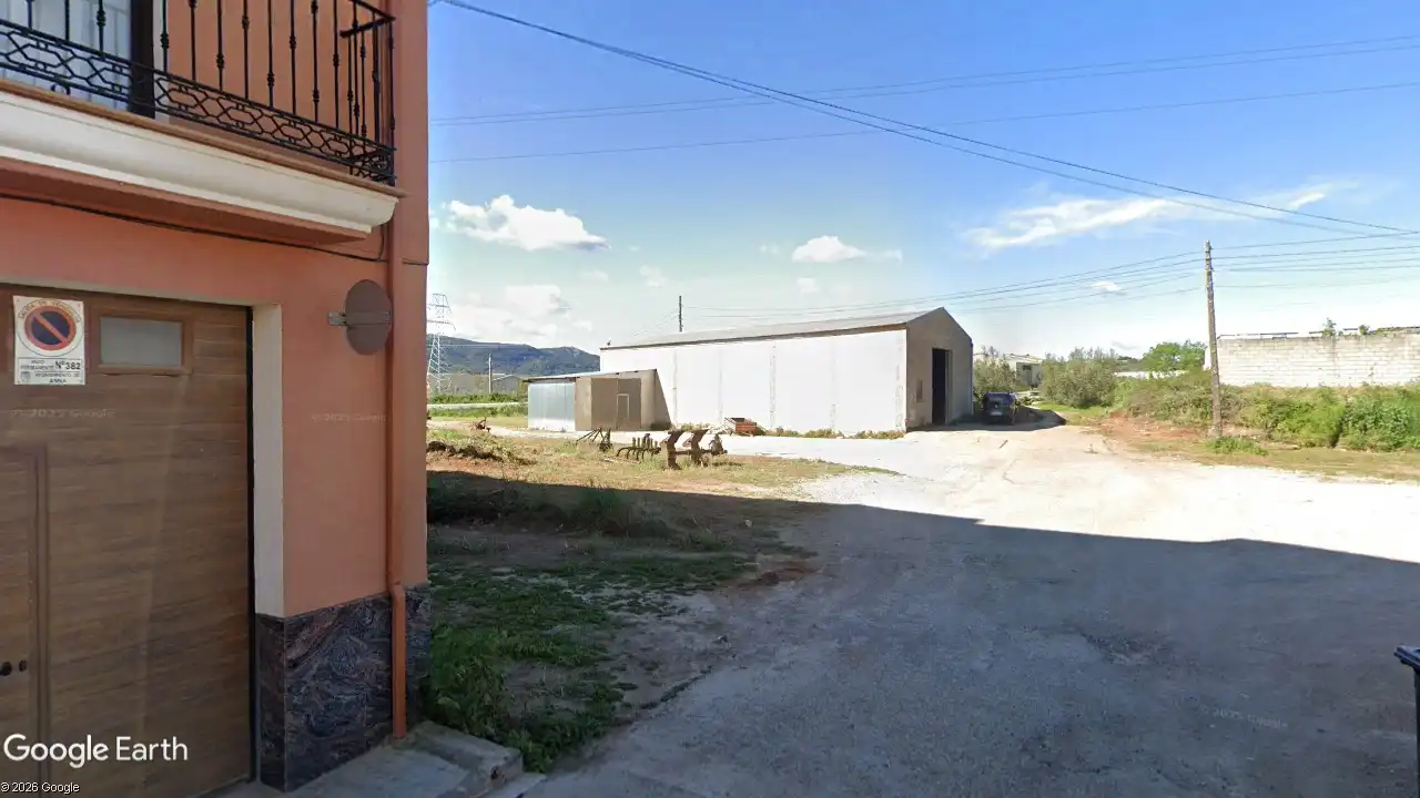 Wohnbaugrundstück zum Verkauf in Carrer Estubeny 14, imagen 2