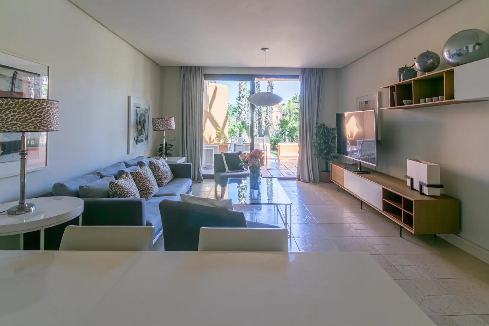 Sala de estar de Apartamento en venta en Chiclana de la Frontera con Jardín privado y Piscina comunitaria