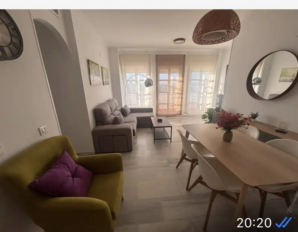 Wohnzimmer von Wohnung zur Miete in Badajoz Capital mit Klimaanlage, Terrasse und Schwimmbad
