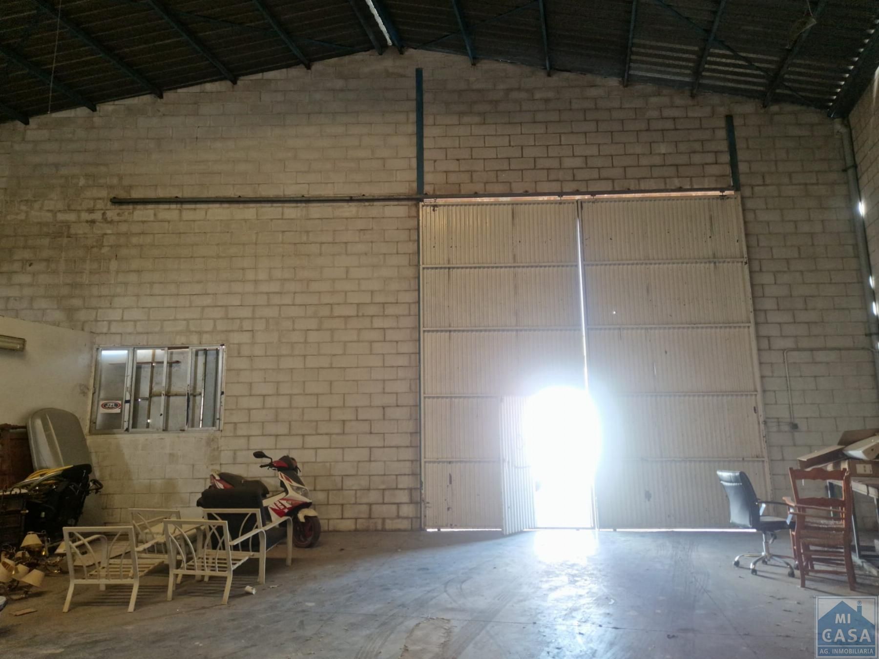 Nau industrial de lloguer en Mérida