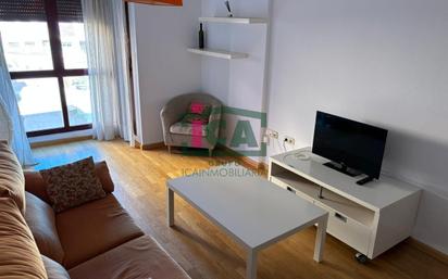 Sala d'estar de Apartament en venda en Cáceres Capital amb Aire condicionat, Calefacció i Terrassa