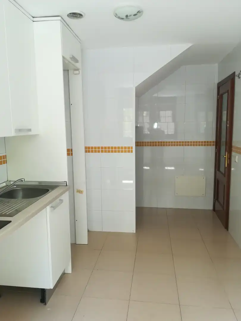 Dúplex de alquiler en Bargas