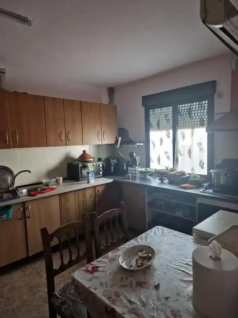 Cuina de Casa adosada en venda en Atarfe amb Balcó