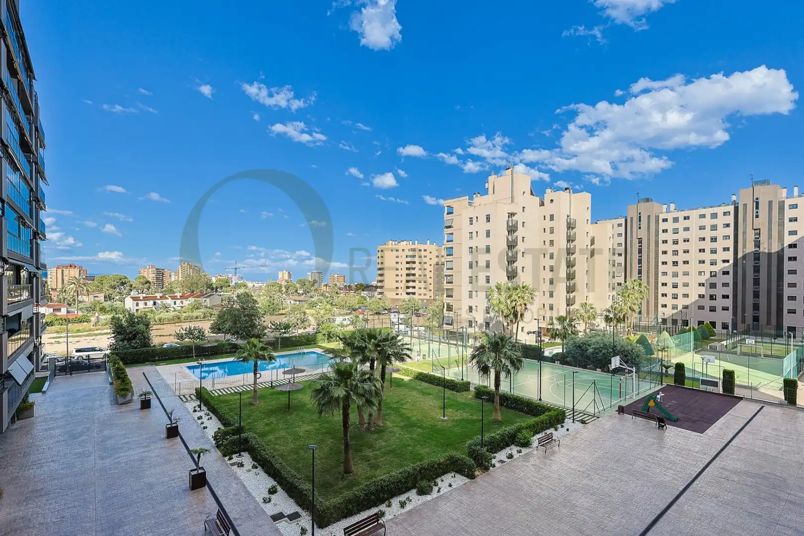 Terraza de Piso en venta en Alicante / Alacant con Jardín privado, Terraza y Trastero