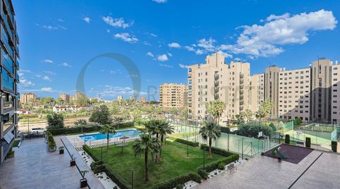 Foto 2 de Piso en venta en Avenida Maestro José Garberi Serrano, PAU 5, Alicante / Alacant