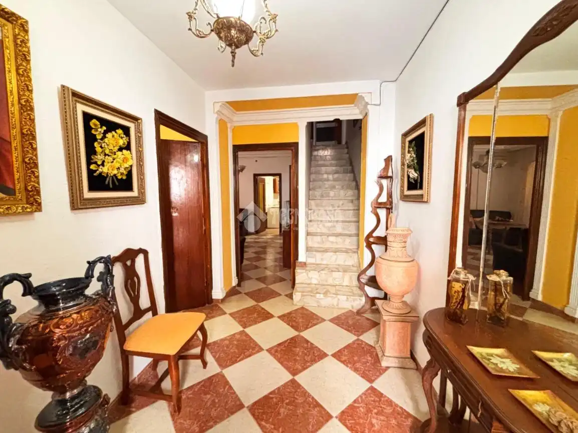 Casa con terrazza in vendita a C. Conde Salvatierra, imagen 2