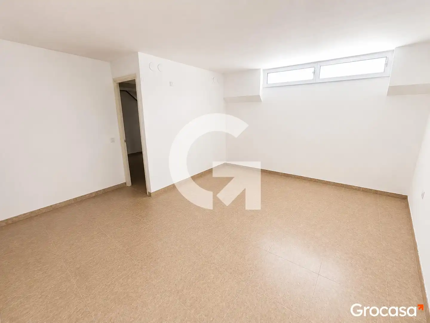 Business premises for sale in CL ANSELM CLAVE, imagen 13