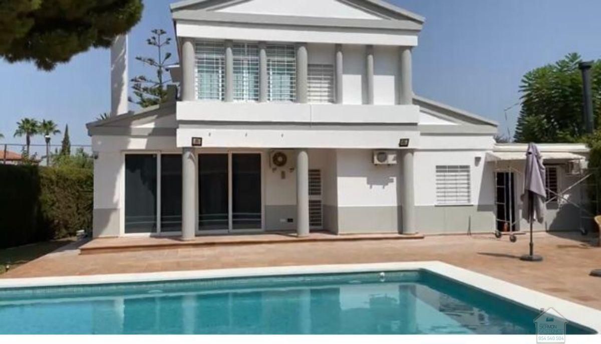 Swimming pool of House or chalet to rent in Montequinto  with Air Conditioner, Storage room and Swimming Pool