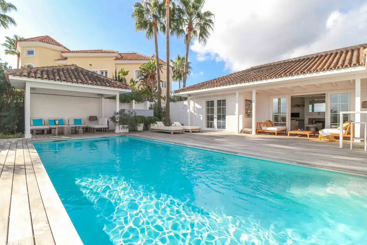Chalet con jardín en venta en Calle la Pacheca Alta 22