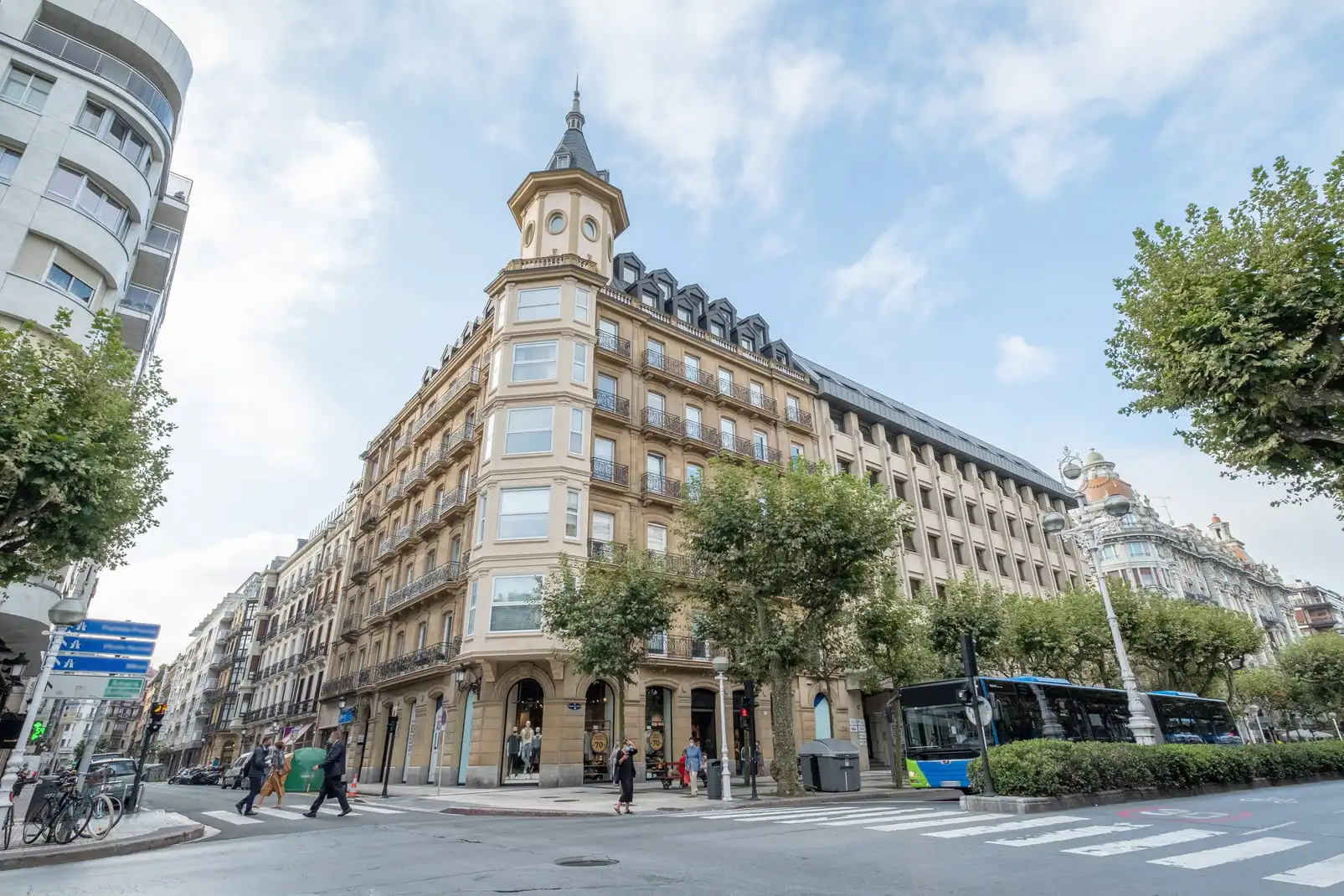 Vista exterior de Oficina de alquiler en Donostia - San Sebastián  con Aire acondicionado, Calefacción y Amueblado
