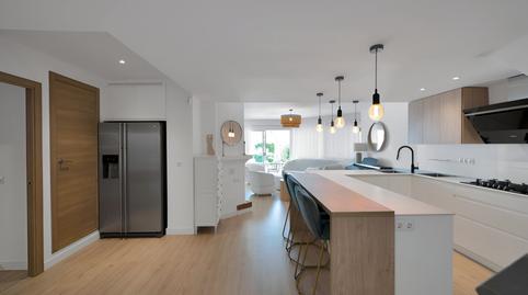 Foto 3 de Casa adosada en venda a Puente Romano, Málaga