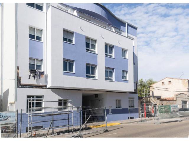 Piso en Venta en Francisco Salinas en San Pedro de la Fuente