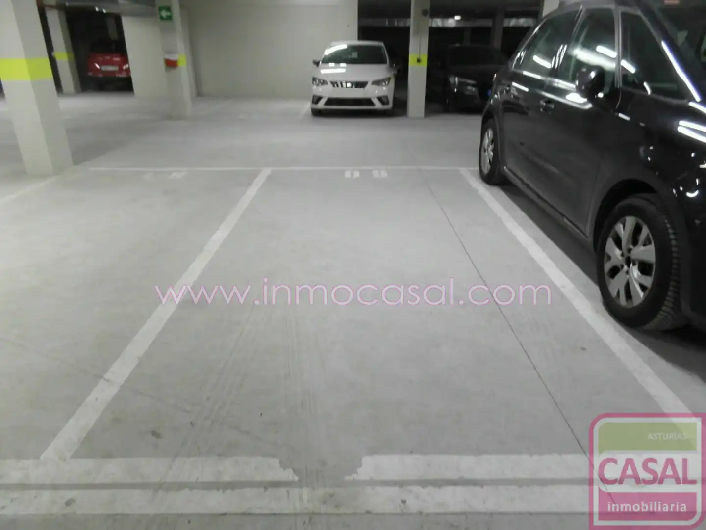 Parking of Garage for rent in Vallobín - La Florida