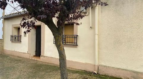 Foto 5 de Planta baixa en venda a Calle de Los Riberanos, Ejea de los Caballeros, Zaragoza