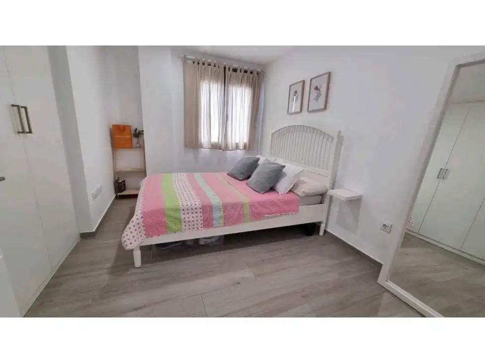 Habitación de Apartamento en venta en Dénia con Aire acondicionado, Calefacción y Terraza