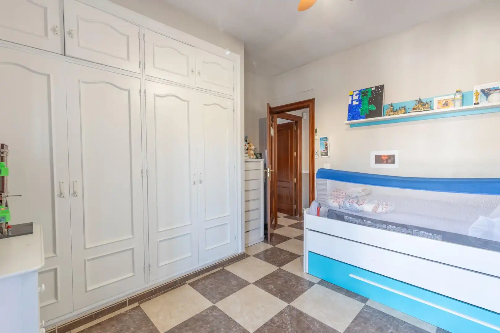 Dormitori de Casa o xalet en venda en Armilla amb Aire condicionat i Terrassa