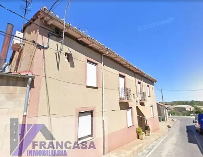 Vista exterior de Casa o chalet en venta en Palacios de la Valduerna