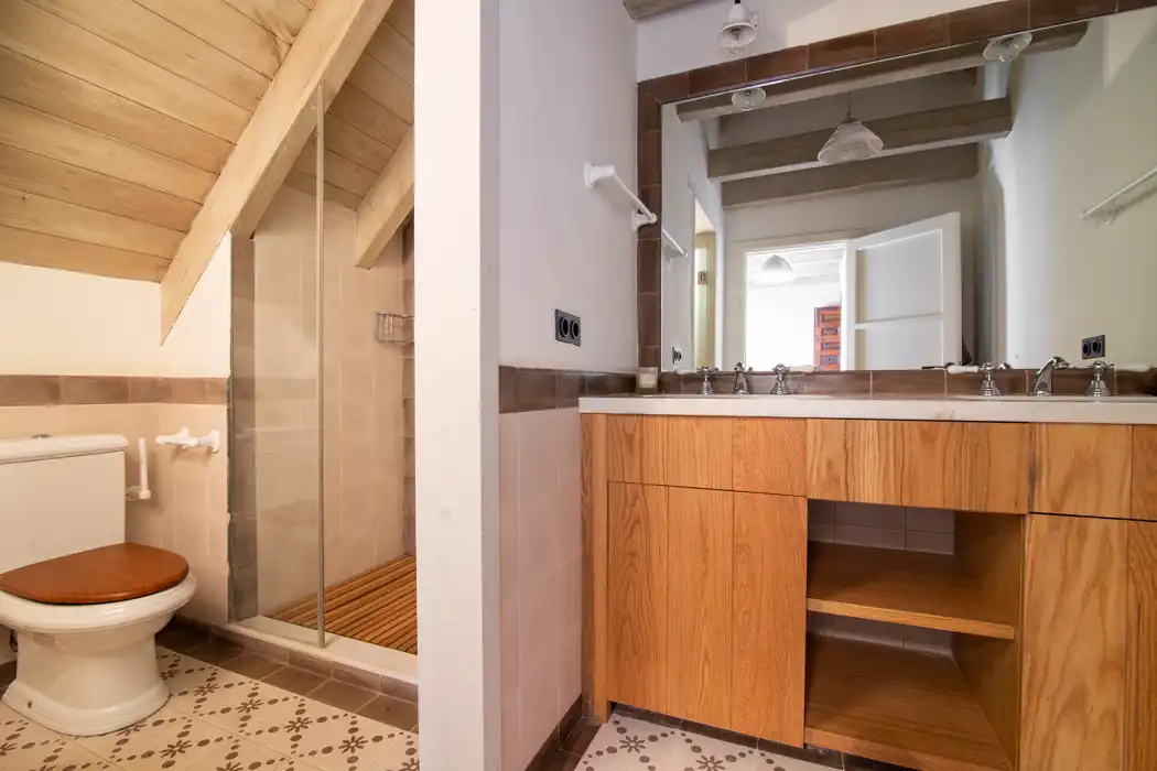 Bany de Casa o xalet en venda en Naut Aran amb Calefacció, Jardí privat i Parquet