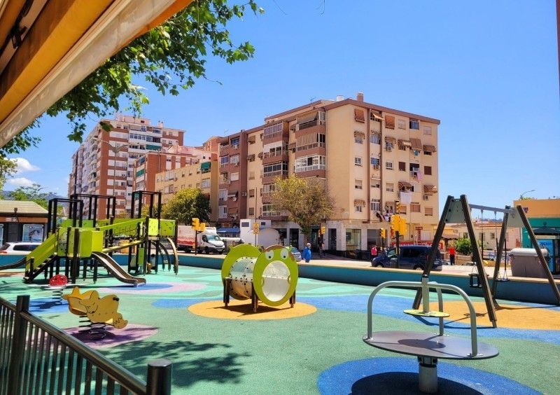 Exterior view of Flat for sale in Málaga Capital  with Terrace, Furnished and Oven