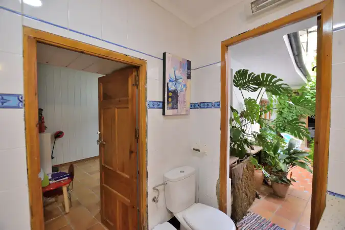 Casa adosada en venta en Benaoján con Calefacción, Terraza y Jacuzzi