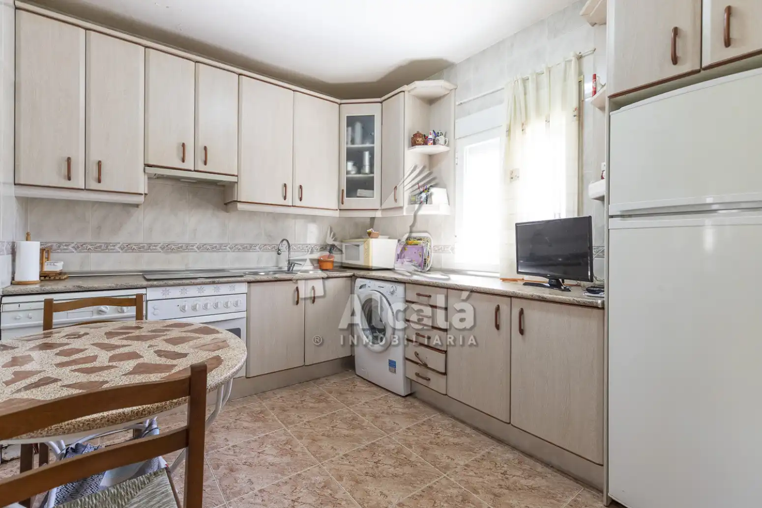 Cocina de Casa o chalet en venta en Cifuentes con Calefacción, Jardín privado y Trastero
