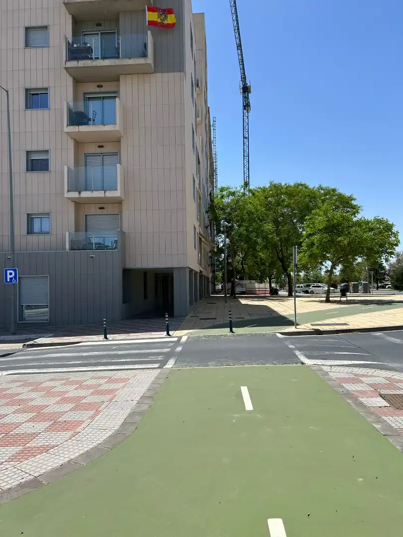 Parking de Piso en venta en Tomares con Aire acondicionado, Terraza y Amueblado