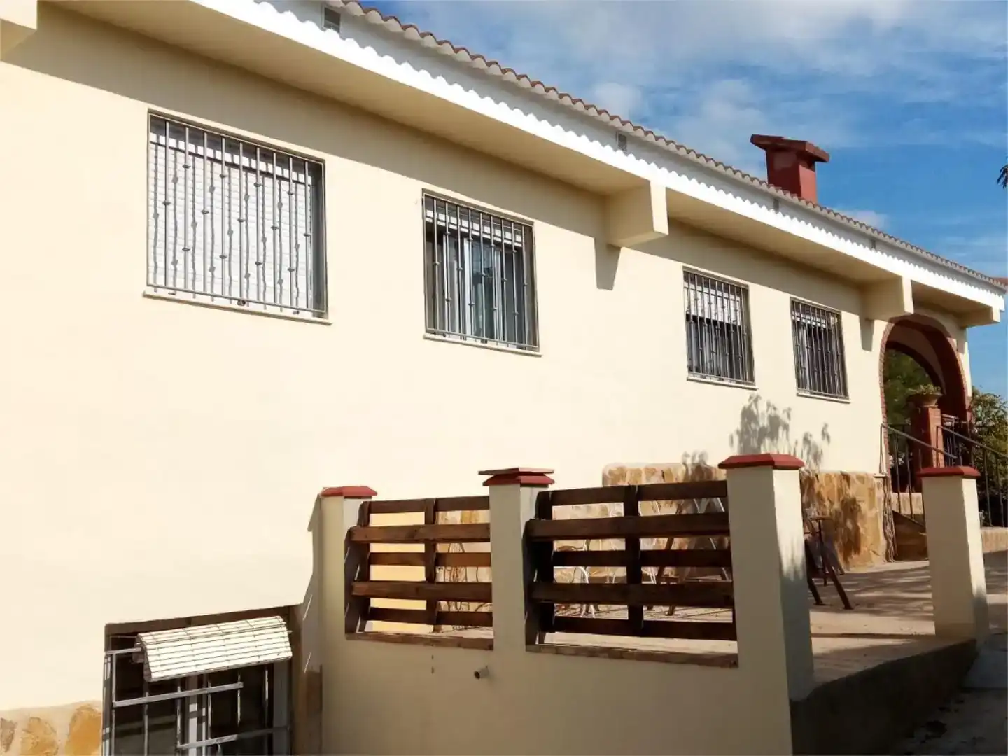 Vista exterior de Casa o chalet en venta en Real con Aire acondicionado y Piscina