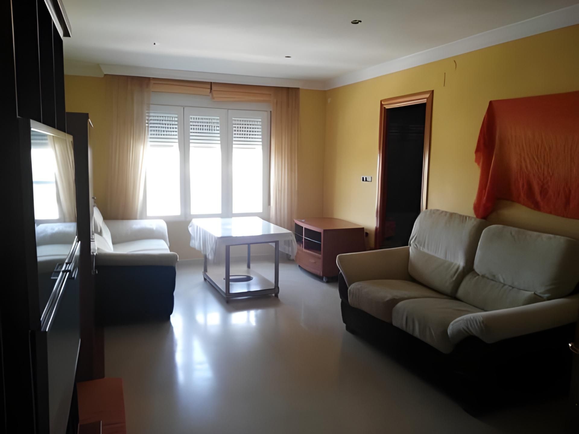Flat to rent in Calle PILAR GARCIA ROMANILLOS, Cartuja