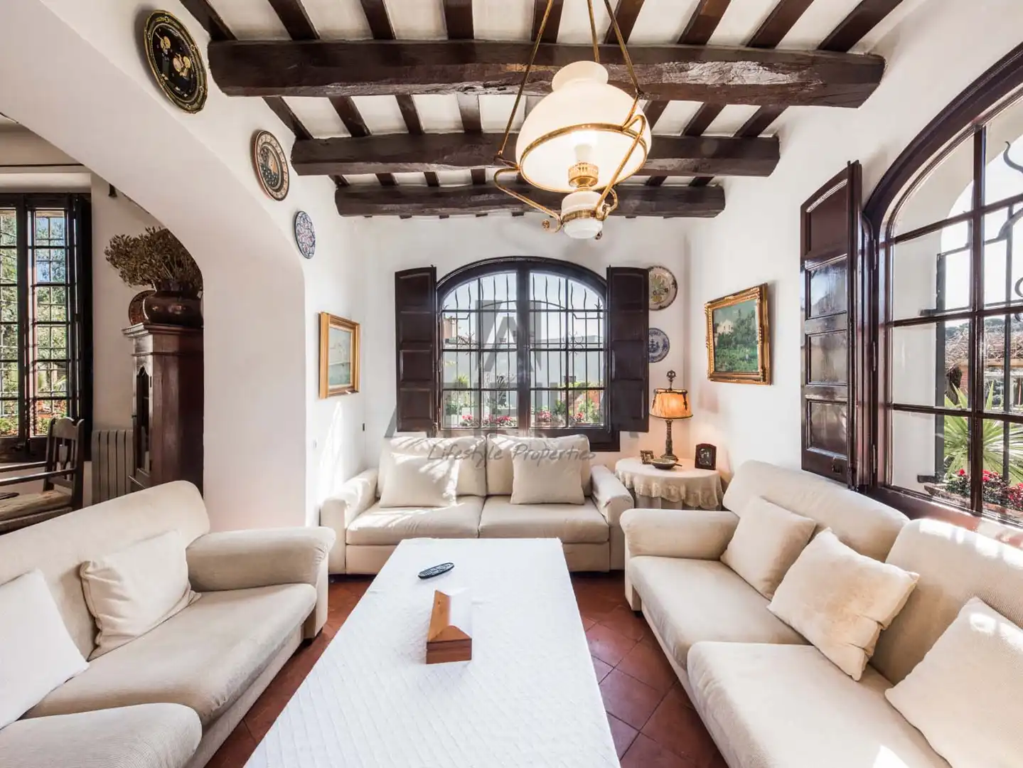Sala de estar de Finca rústica en venta en Cabrera de Mar con Calefacción, Terraza y Trastero