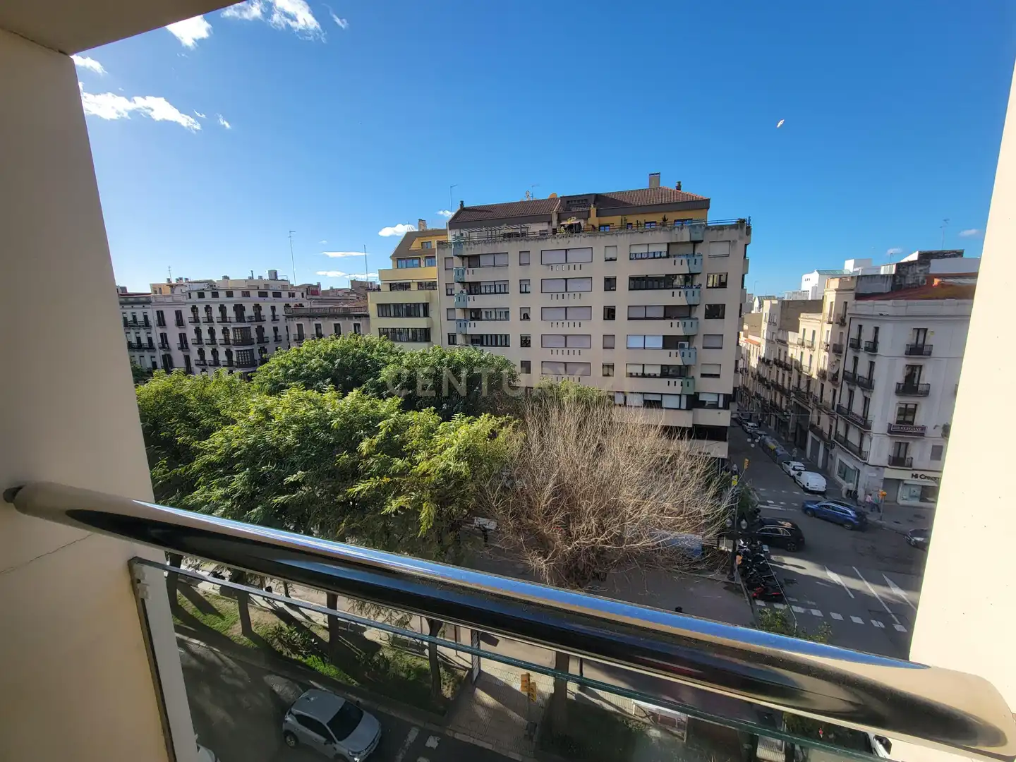 Außenansicht von Wohnungen zum Verkauf in Tarragona mit Klimaanlage, Abstellraum und Alarm