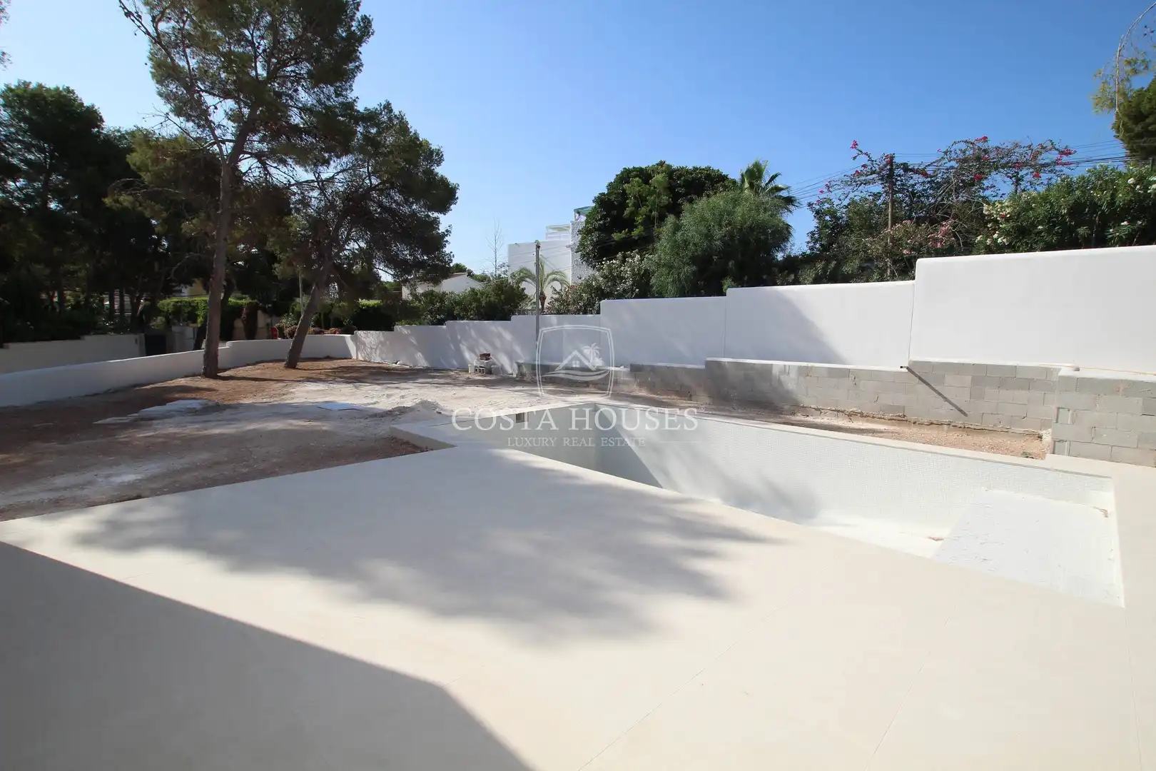 Vista exterior de Casa o xalet en venda en Moraira amb Aire condicionat, Jardí privat i Terrassa