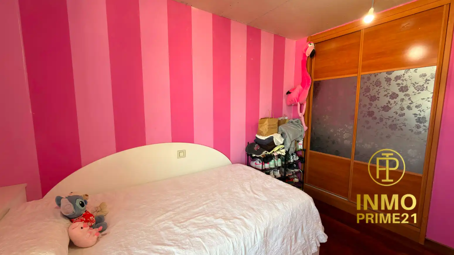 Bedroom of Flat for sale in Santander  with Heating, Parquet flooring and Swimming Pool