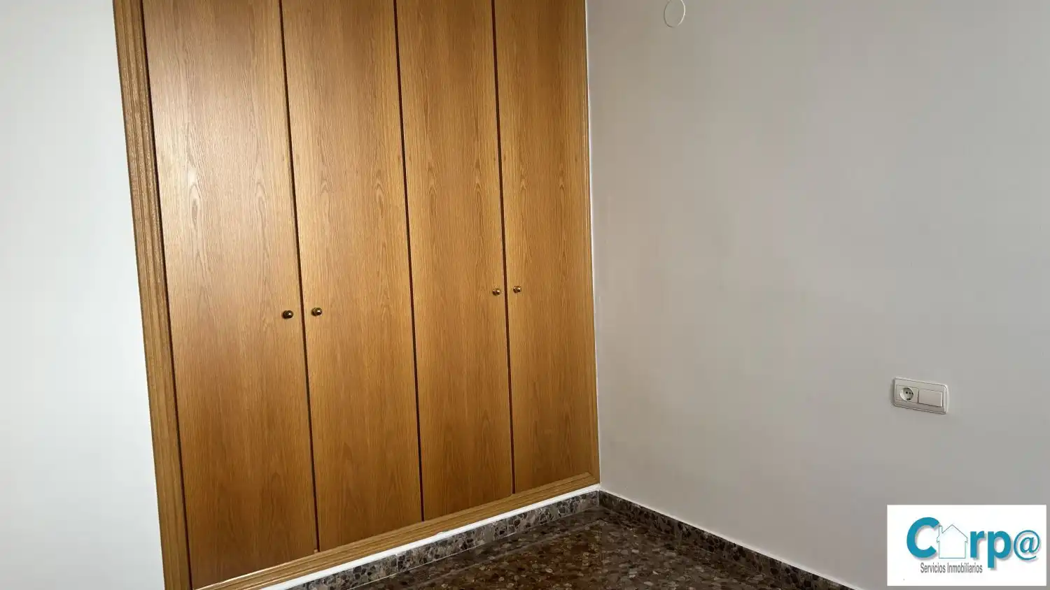 Bedroom of Houses for rent in Tavernes Blanques  with Air Conditioner, Heating and Parquet flooring