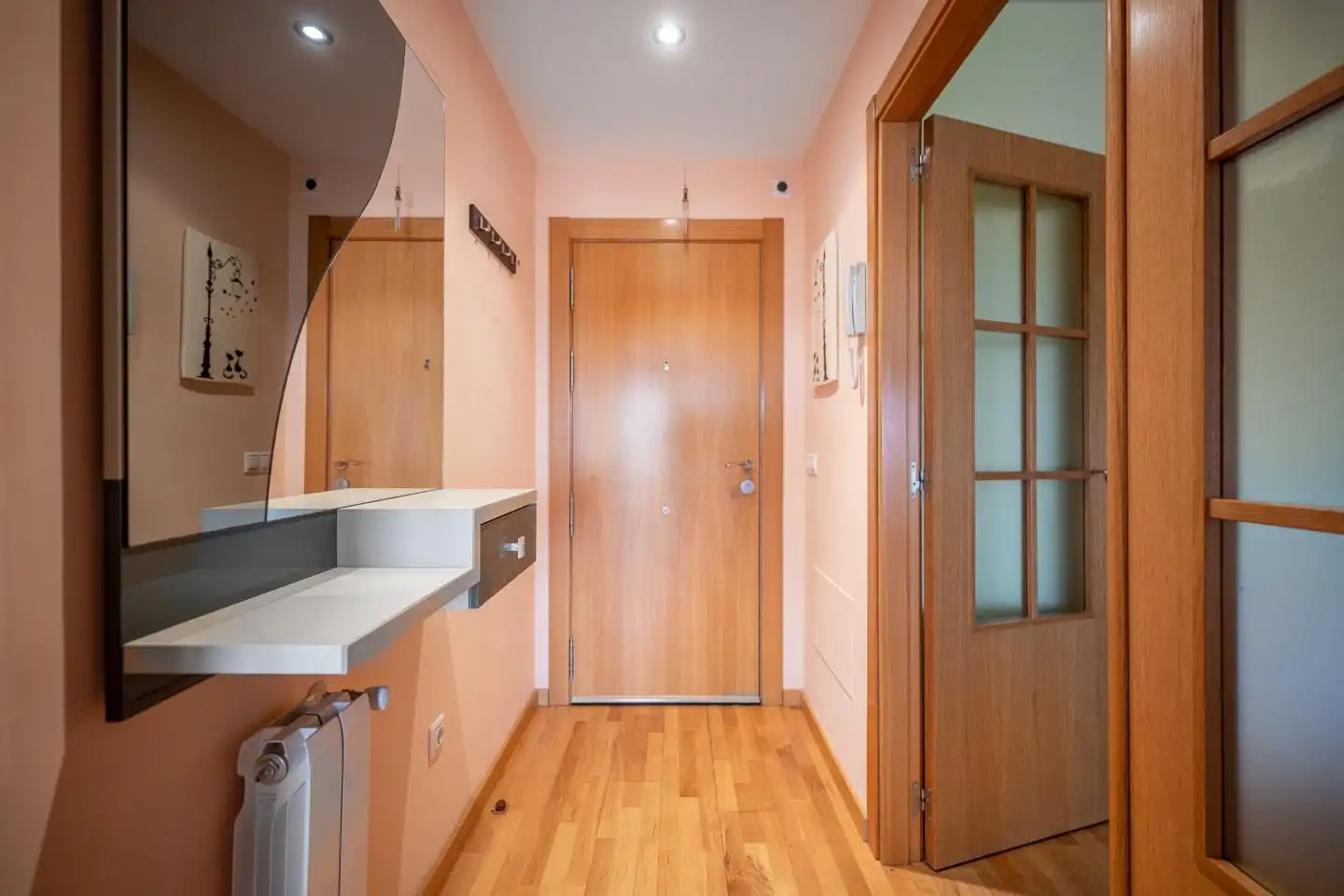 Flat for sale in Luis Mazzantini, Sónsoles